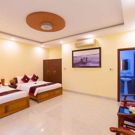 Light Sky Homestay Hội An Buitenkant foto