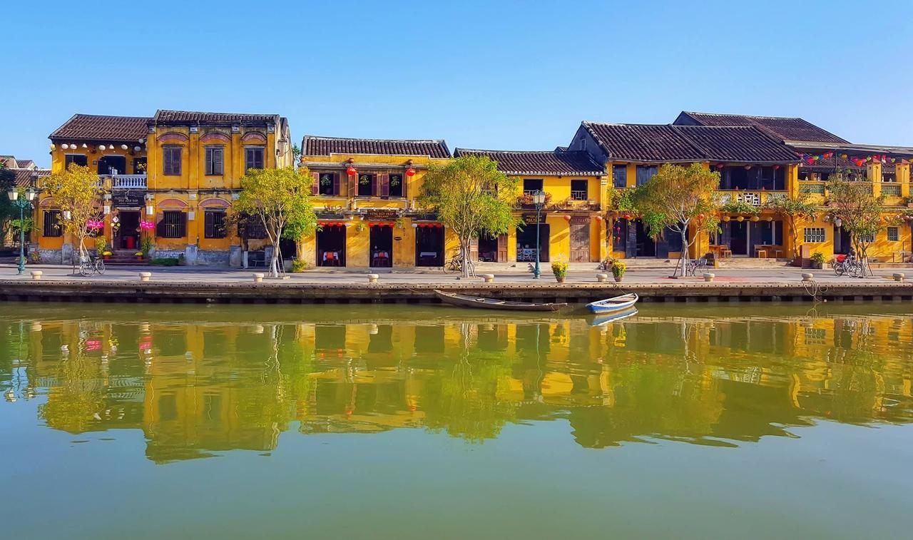 Light Sky Homestay Hội An Buitenkant foto
